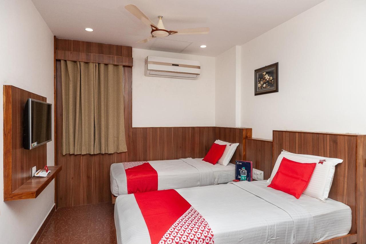 Oyo 29859 Rds Guest House Ambur Exterior photo
