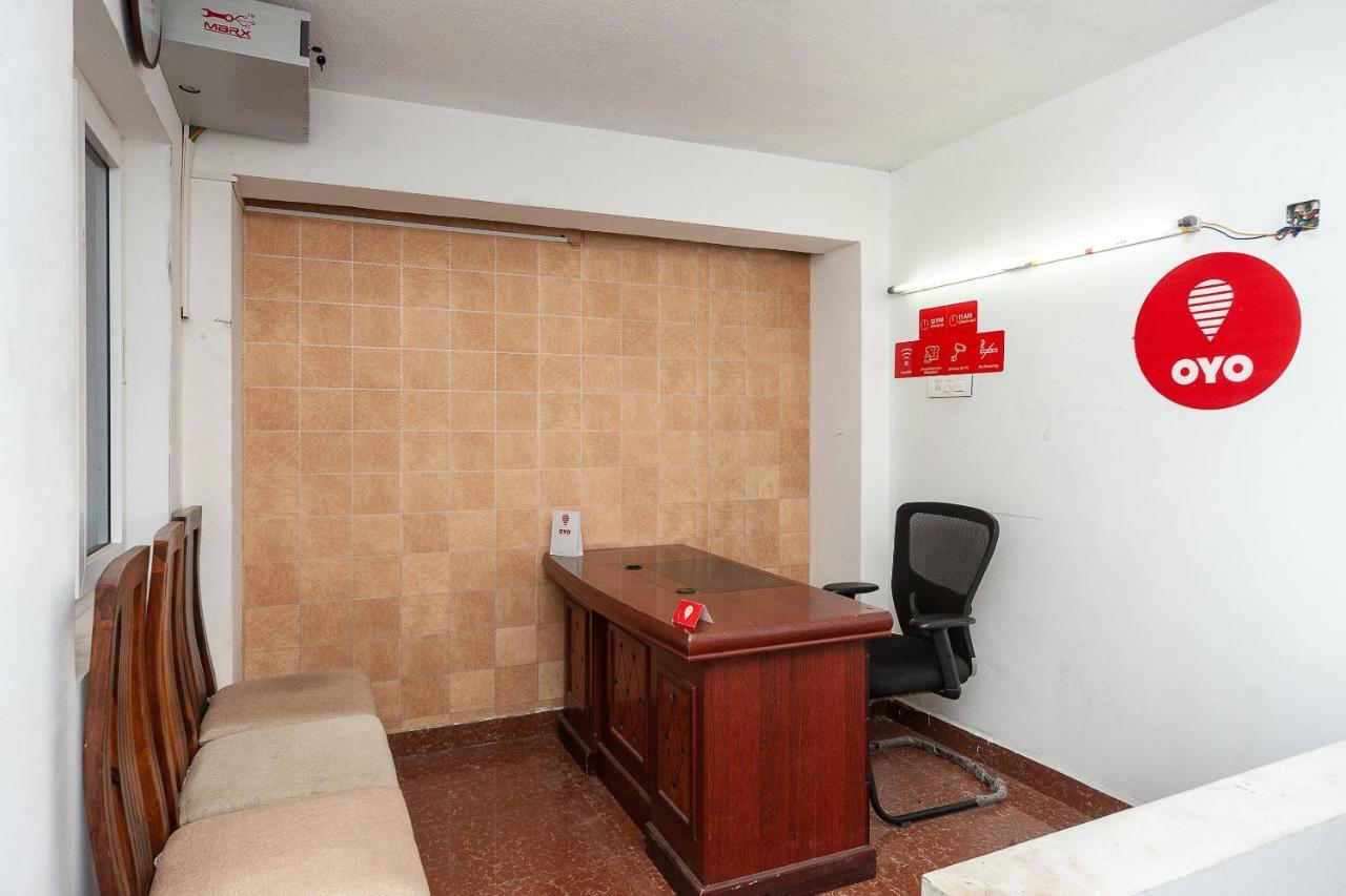 Oyo 29859 Rds Guest House Ambur Exterior photo